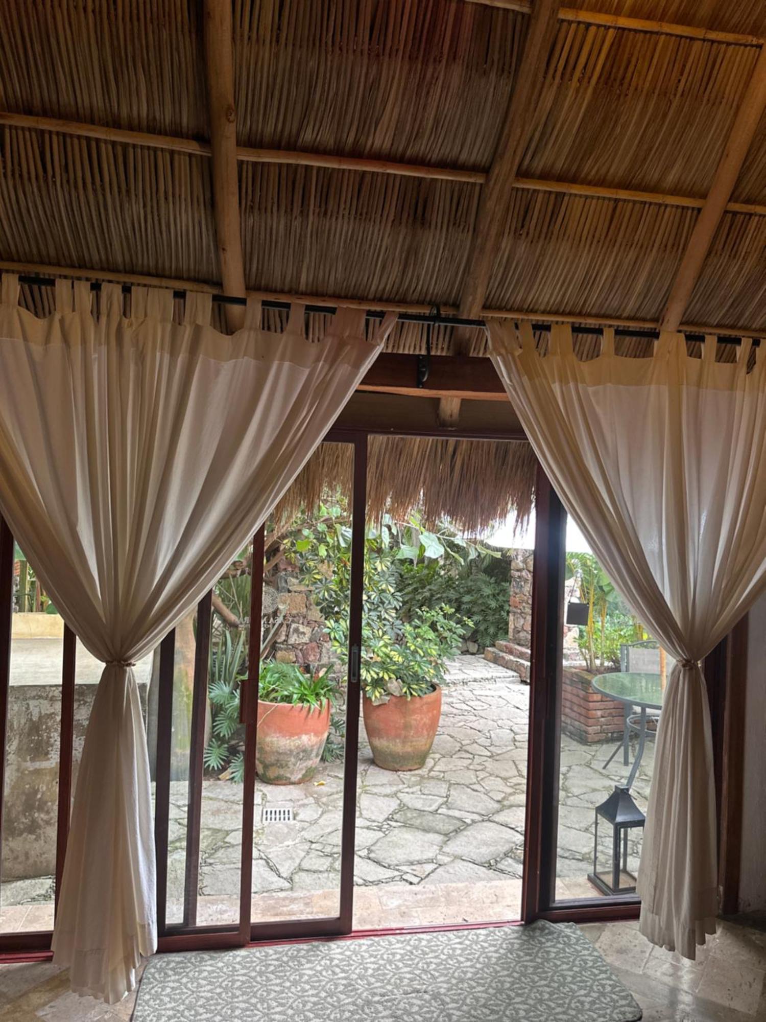 Casa Miura Hotel Boutique อาจิจิก ภายนอก รูปภาพ